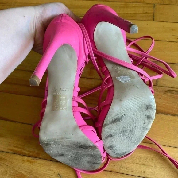 Aldo hot  pink strappy sandals - Picture 5 of 7